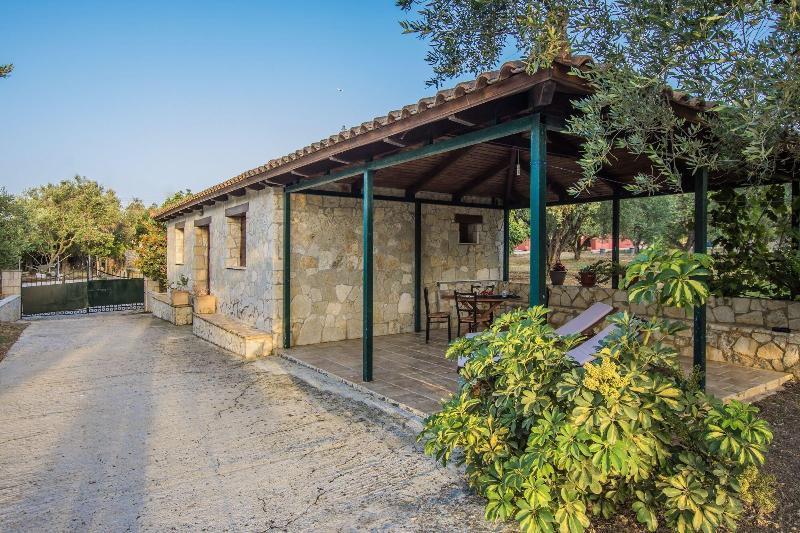 Porto Giardino Apartments Psarou  Buitenkant foto