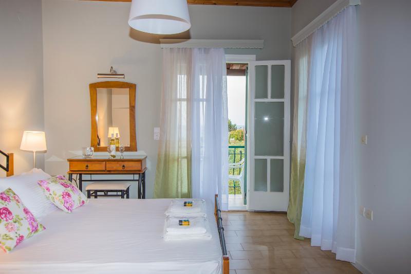 Porto Giardino Apartments Psarou  Buitenkant foto